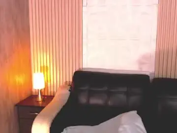 Veronica_saenzz1  live sex cam