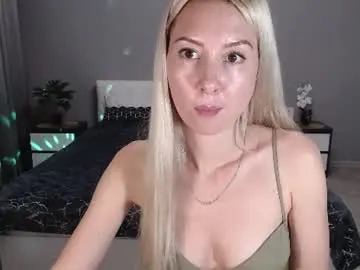 Victoriatiger  live sex cam