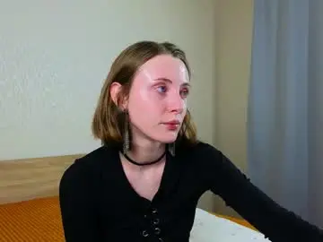 Adelina_cowell  live sex cam