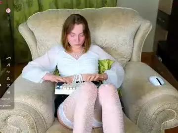 Adelina_cowell  live sex cam