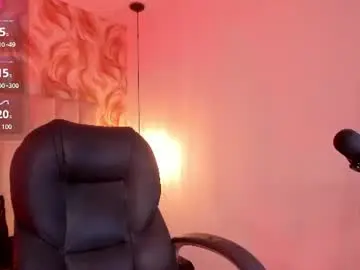 Chloesmith9  live sex cam