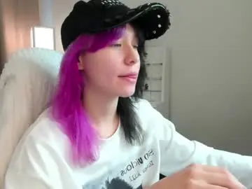 Emilytrase  live sex cam