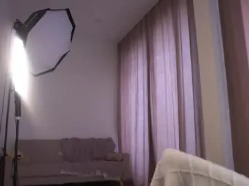 Esmereal  live sex cam