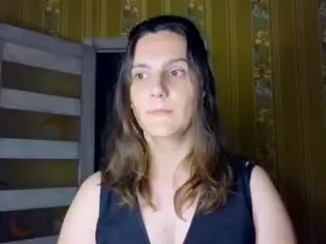 Hey_buddie  live sex cam