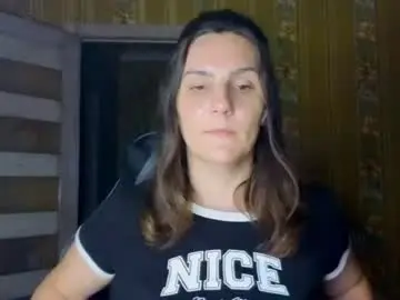 Hey_buddie  live sex cam
