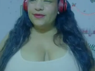 Ivydesouzaa  live sex cam