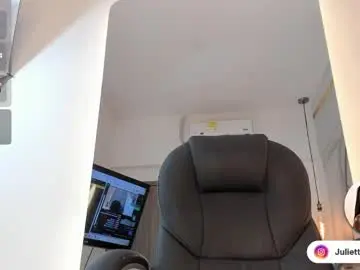Juliett_adams_  live sex cam