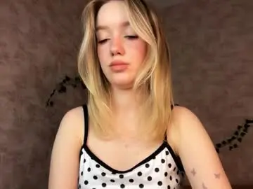 Lollipops6666  live sex cam