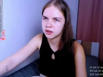 Sarah_hs  live sex cam