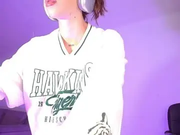 Alina_lee01  live sex cam