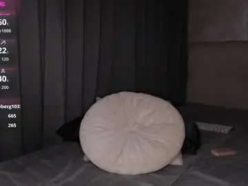 Alisagoddie19  live sex cam