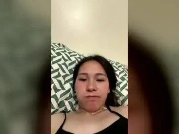 Babydoll1022  live sex cam