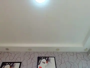 Genesisrayden  live sex cam