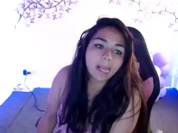 Hollydirty  live sex cam