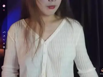 Kamyelia  live sex cam