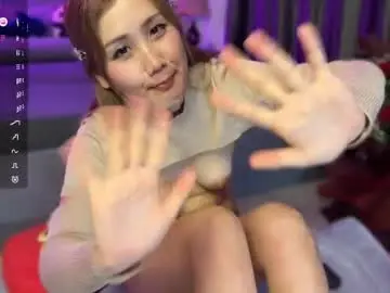 Kamyelia  live sex cam