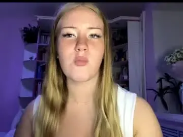 Lisi_kiss_  live sex cam