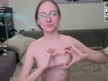 Mia_e1fie2  live sex cam