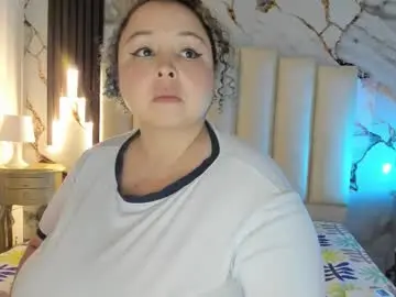 Molliebue1  live sex cam