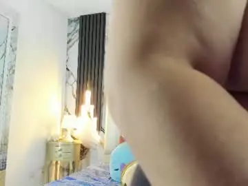 Molliebue1  live sex cam