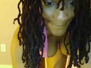 Shessounrulyyy  live sex cam