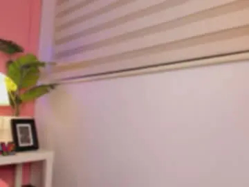 Soysaraa_  live sex cam