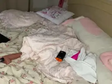 Tashinadoncaster  live sex cam