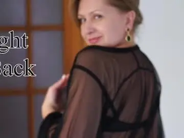 _million_dollarsmile  live sex cam