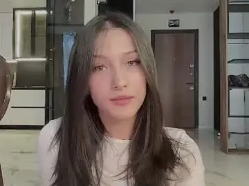 Bella_hayes  live sex cam