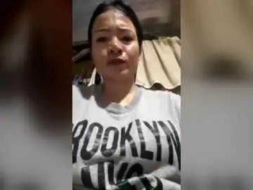 Bina241986  live sex cam