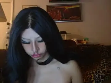Creature_nymph  live sex cam
