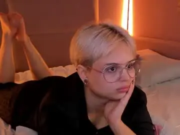 Emma_bro0kss  live sex cam