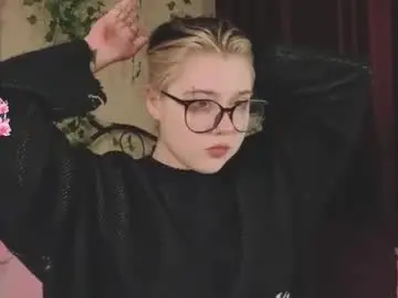 Irissocute  live sex cam