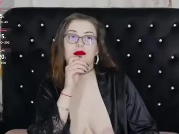 Julieannx  live sex cam