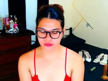 Kira_amethyst  live sex cam