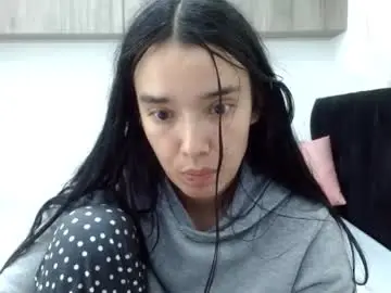 Luna777__777  live sex cam