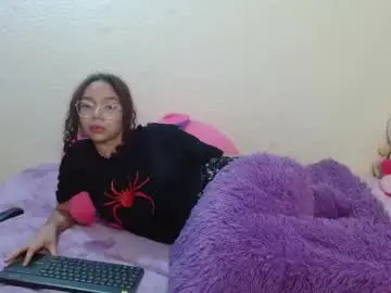 Luna_rios69  live sex cam