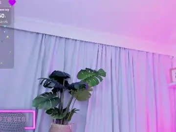 Meelody7  live sex cam