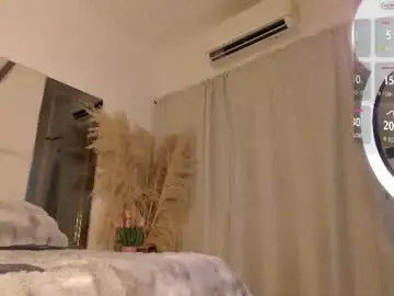 Meganfoxxi_  live sex cam