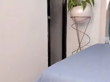 Mia_celeste01  live sex cam