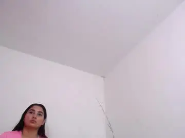 Mia_foox29  live sex cam