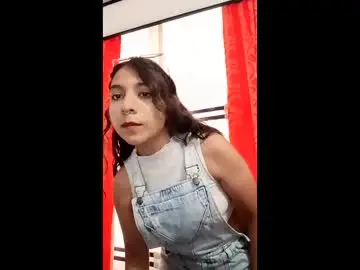 Robinnico2103  live sex cam