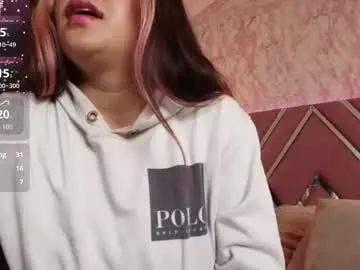 Sophiie_lux_  live sex cam