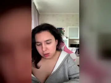 Suzymeow  live sex cam