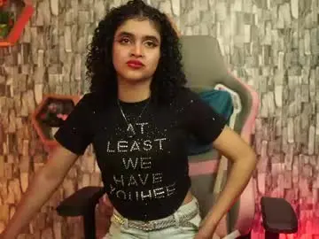 Sweetbonii  live sex cam
