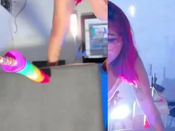 Touk_kira  live sex cam