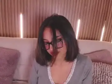 Victorialeiya  live sex cam