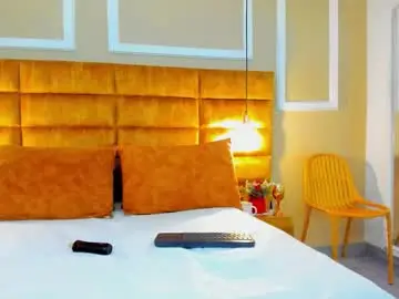 Adarussell  live sex cam