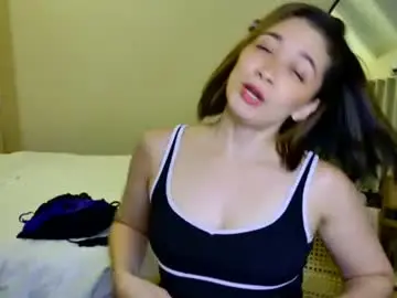 Adarussell  live sex cam