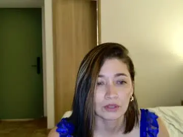 Adarussell  live sex cam